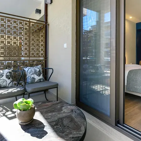 Epineio Comfort Living Aparthotel