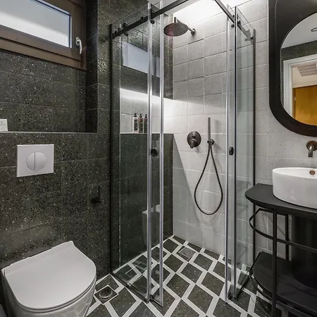 Aparthotel Epineio Comfort Living 4*