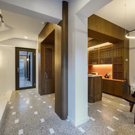 Epineio Comfort Living 4*