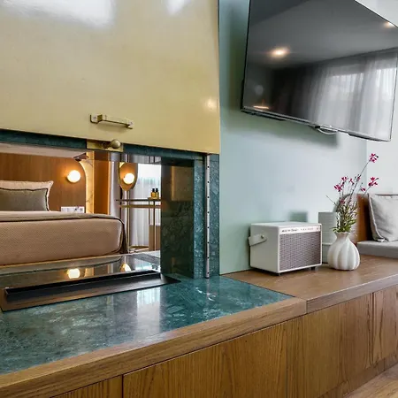 Epineio Comfort Living