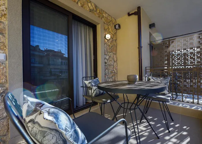 Epineio Comfort Living Apart-hotel 4*