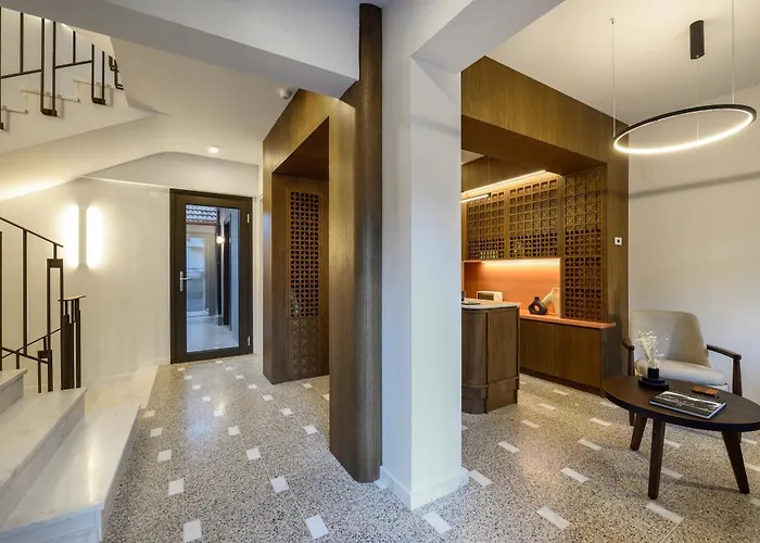 Epineio Comfort Living 4*